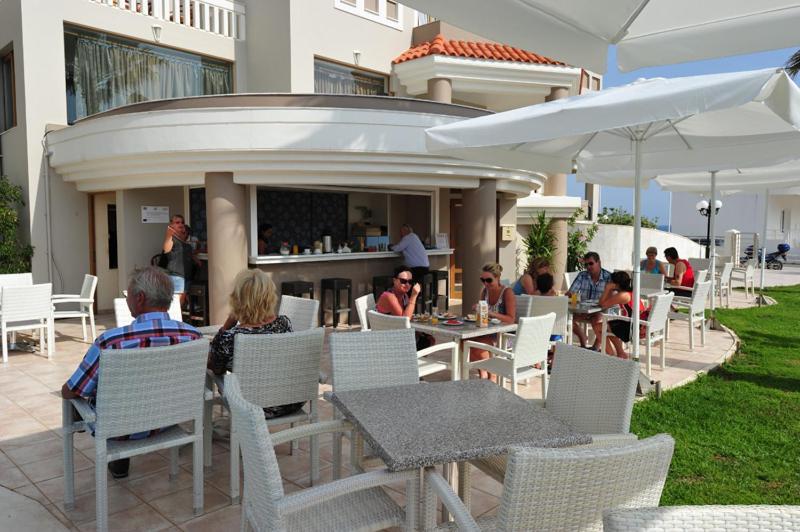 Stavroula Hotel Palace Kissamos Ngoại thất bức ảnh