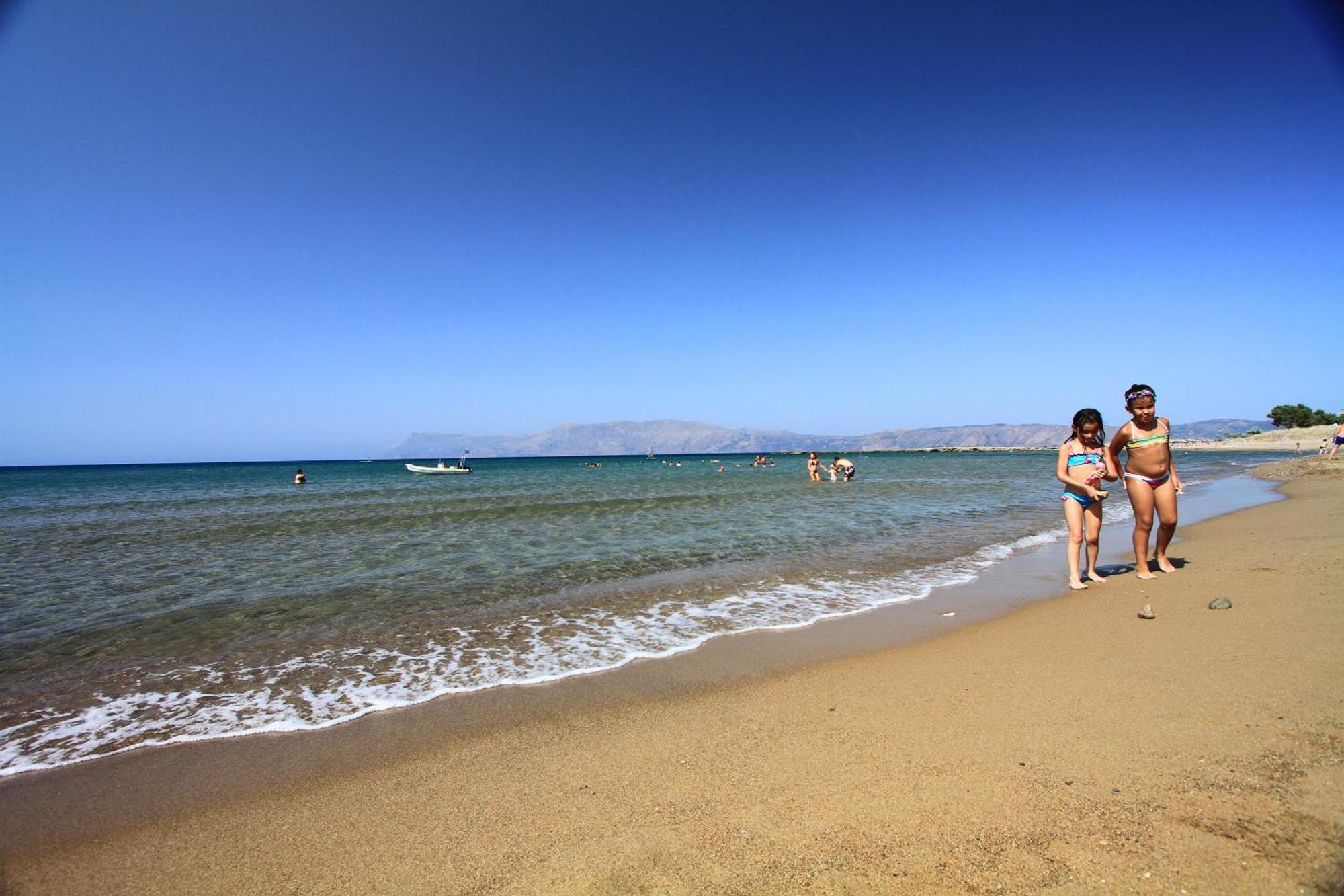 Stavroula Hotel Palace Kissamos Ngoại thất bức ảnh